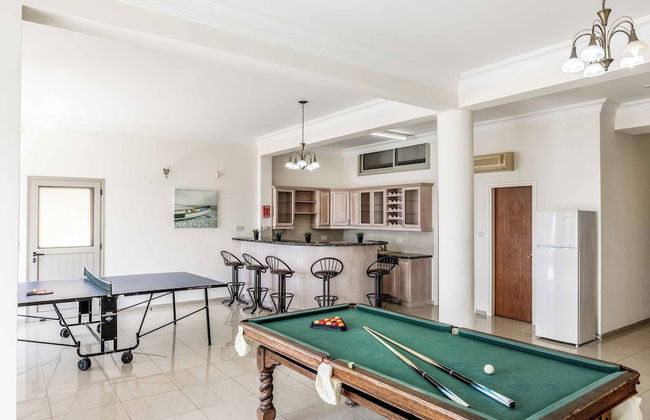 Katina Beach Villa - Foto 1