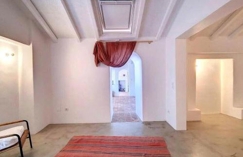 Casa Típica com Pátio e Tanque - Foto 21