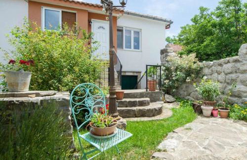 Holiday House near Split with heated pool - Photo 45