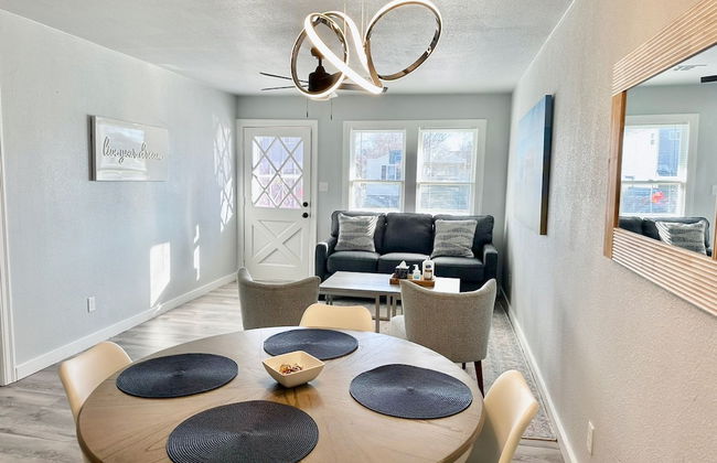 Vintage Vibes Modern Comfort 2BR for 6 Guests - Foto 22