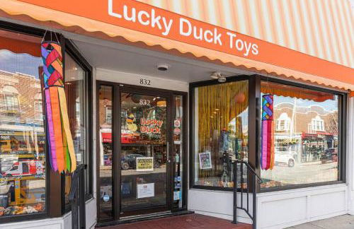 2mins DTPatioParking50 Roku TV400 Mbps - Foto 25