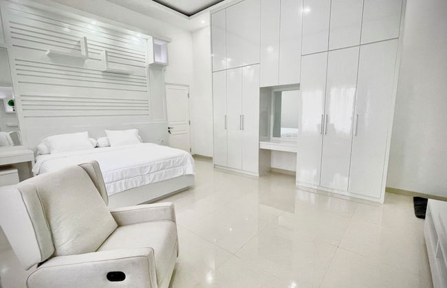 RRR Luxury Villas - Photo 9