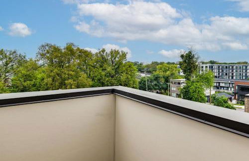 1 Mi to Downtown Nashville Townhome with Balcony! - Foto 18