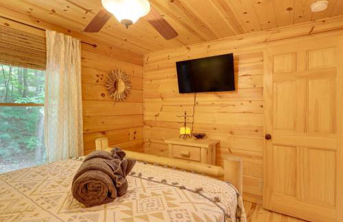 Secluded Cabin Hot Tub and 10 Mi to Blue Ridge - Foto 16