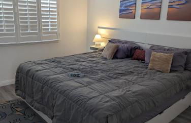 31 night required rental Waterfront penthouse 180 ocean view - Foto 9