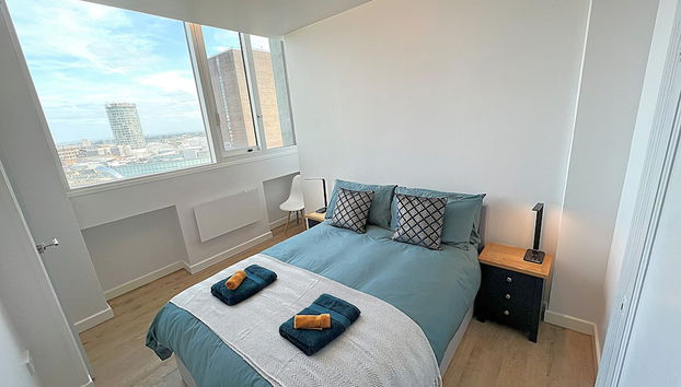 City Centre - Sleeps 4 & Free Parking - Foto 5, Habitación