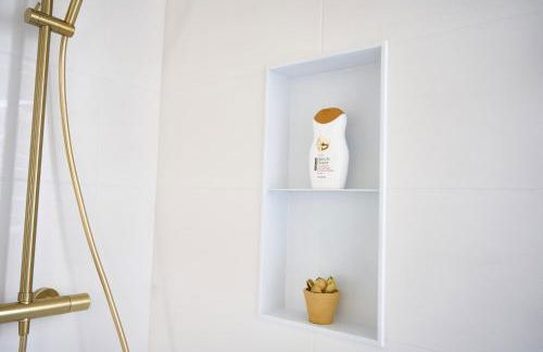 Éclat Doré Bondy Suites Free Parking - Foto 23