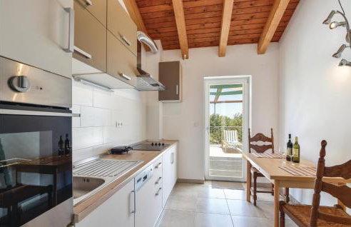 Nice Home In Zrnovnica-Split With Sauna - Foto 18