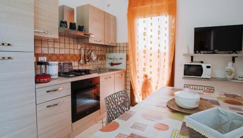 Sardinia's house WIFI Sea Hills and mining history - Foto 5, stove