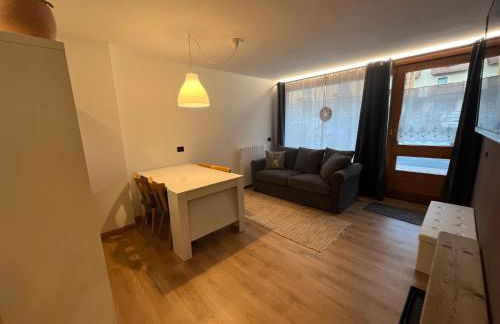 Neve monolocale, ottima posizione, posto auto. - Photo 8