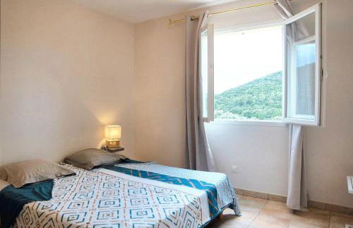 Spacieuse villa à Saint-Jean-du-Pin avec piscine privée - Foto 3