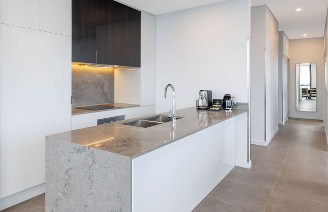 Meriton Suites Melbourne - Photo 27