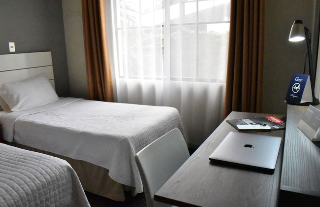 Cardedeu Suites - Photo 9