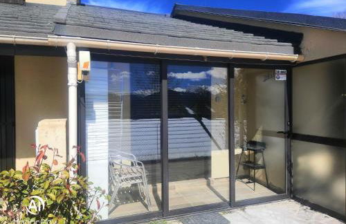 LES FONTANILLES odeillo chalet 60 WIFI & PARKING gratuit exposé plein sud & plein pied , draps & serviettes de toilettes non inclus, sabanas y toallas no incluidos - Foto 10