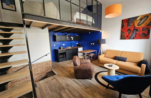 Genas Azieu - Le Chalet, La Bastide, Le Loft, Le Mas et la Paillote - Foto 1