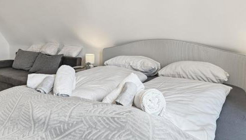 Heaven Suite with 4 Bedrooms a furnished Kitchen and Balcony - Foto 4