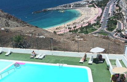 Sandra Amadores - Photo 2