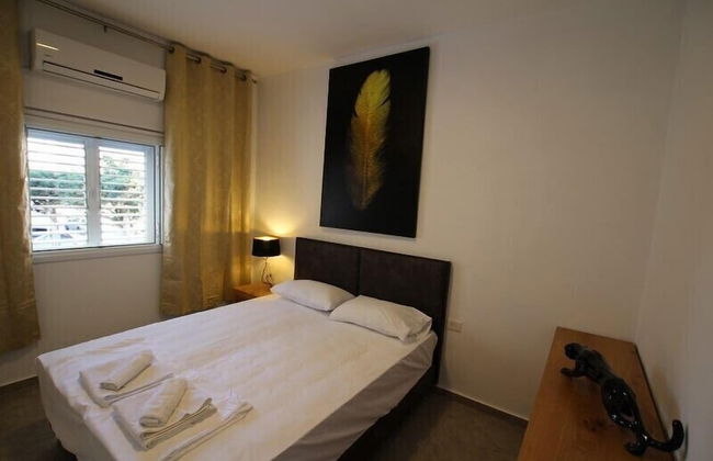 Arendalzrail Apartments Khana Szenes St. - Foto 2