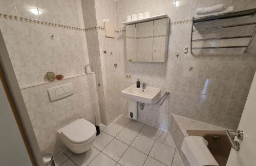 Große Ferienwohnung Nähe Flughafen Köln Bonn - Foto 14