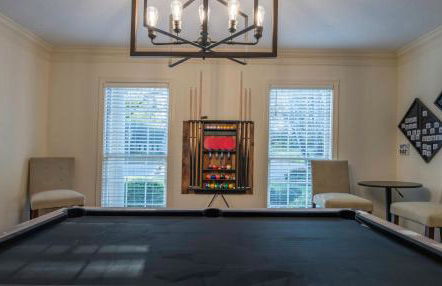 The Kirby House: King Bed, Hot Tub, Game Rooms, Gym - Foto 29