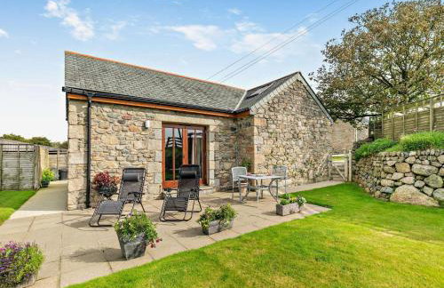 1 Bed in Helston oc-boder - Photo 3