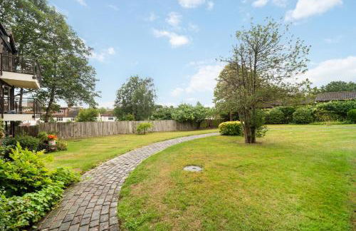 Long Stay 2BR Garden View Flat WiFi Parking Dishwasher Walk to Bromley High St & Station - Foto 27