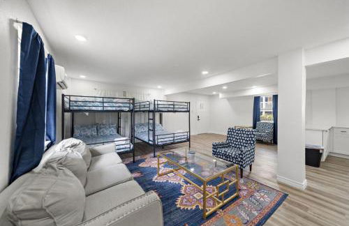 Beach Escape Close to Attractions and the Shore - Photo 14