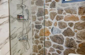 ADRIAN'S LUXURY APARTMENTS 1 - Foto 7