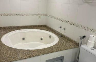 Saint Sebastian Flat 615 - Com Hidro! até 4 pessoas, Duplex, no centro - Foto 21