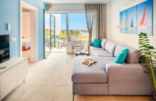 House of the Horizon Playa Las Cucharas VV penthouse with sea & pool view AIRCON - Foto 1