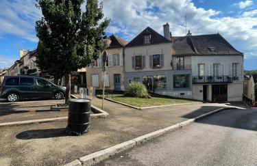 Liberté et Confort, appartement entier, moderne avec 2 chambres et cuisine équipée au coeur de Semur - Foto 26