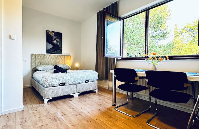 Cozy House Terrace &Garden Sleeps 34 - Foto 6