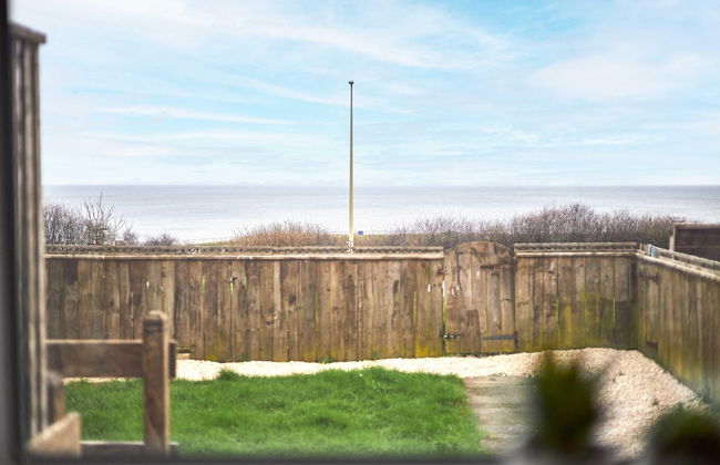 Host Stay Marsden Beach House - Photo 17