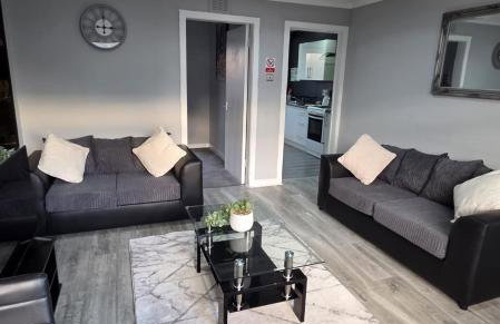 FM Homes & Apartments 3 Bedroom House Motherwell - Foto 1