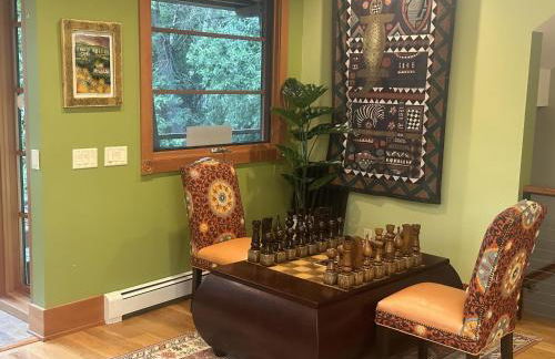 Coveted Creekside Setting, Near Downtown And Bogert Park - Foto 10