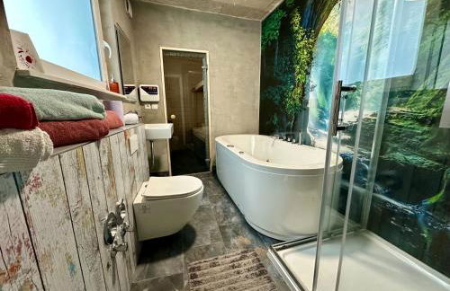 Filmreif, Hollywood meets Urlaub, mit Sauna und Whirlpool - Foto 25