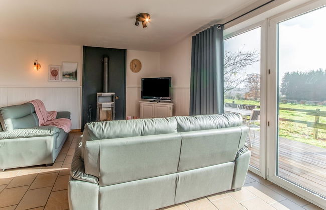 Picture-perfect Holiday Home in Sourbrodt With Garden, BBQ - Foto 34