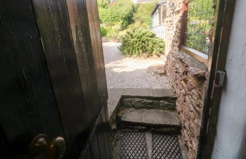 Lilac Cottage - Photo 3