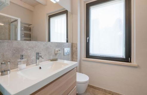 Lovely Home In Alviano With Kitchen - Photo 31