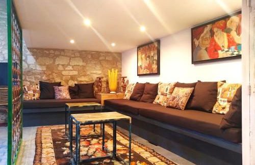 "La Case" - Magnifique ferme rénovée au cœur de la nature - Piscine privée sans vis-à-vis - Vue dégagée - Jardin - Stationnements gratuits devant la propriété - Belles prestations - Foto 43