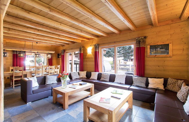 Chalet in Les Deux Alpes With Private Pool - Photo 10