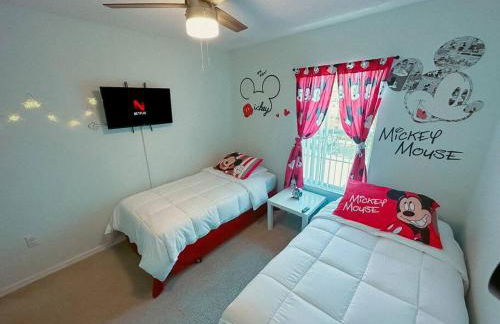 Roomy House Near Disney with Resort Pool and Patio BBQ - Foto 18