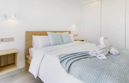 Calm Beach Apartments - Photo 22