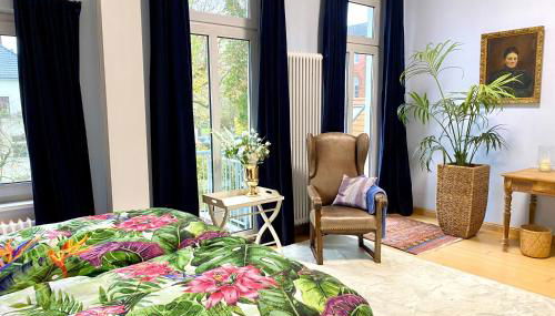 ruhige Wohnung in zentral gelegener Gründerzeitvilla - Photo 4