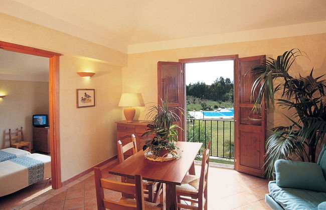 Classical Residence Baia Delle Palme 2 Bedroom Sleeps 6 Trillo 6 - Foto 17