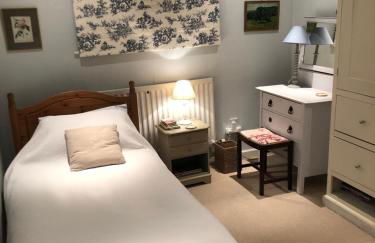 Holiday Let or B&B in Child Okeford, United Kingdom - Foto 5