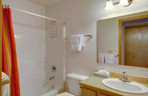 Cedar Creek Condo Free Shuttle to Big Sky Resort! - Foto 20