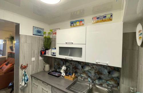 "The Nautical" Dog Friendly Seafront Apartment - Foto 8