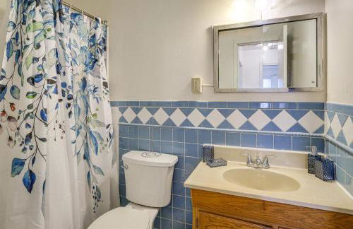 Work and Play Near DC Extended Stay with Large Yard - Foto 11