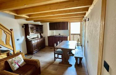 Baita Blaghina - Photo 16